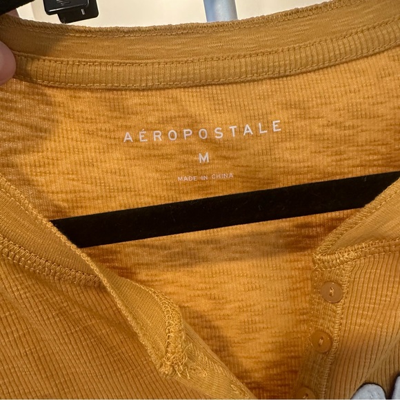 VTG Y2K Aeropostale Long Sleeve Aeropostale Ribbed Graphic Henley in Yellow NWOT - Picture 8 of 9